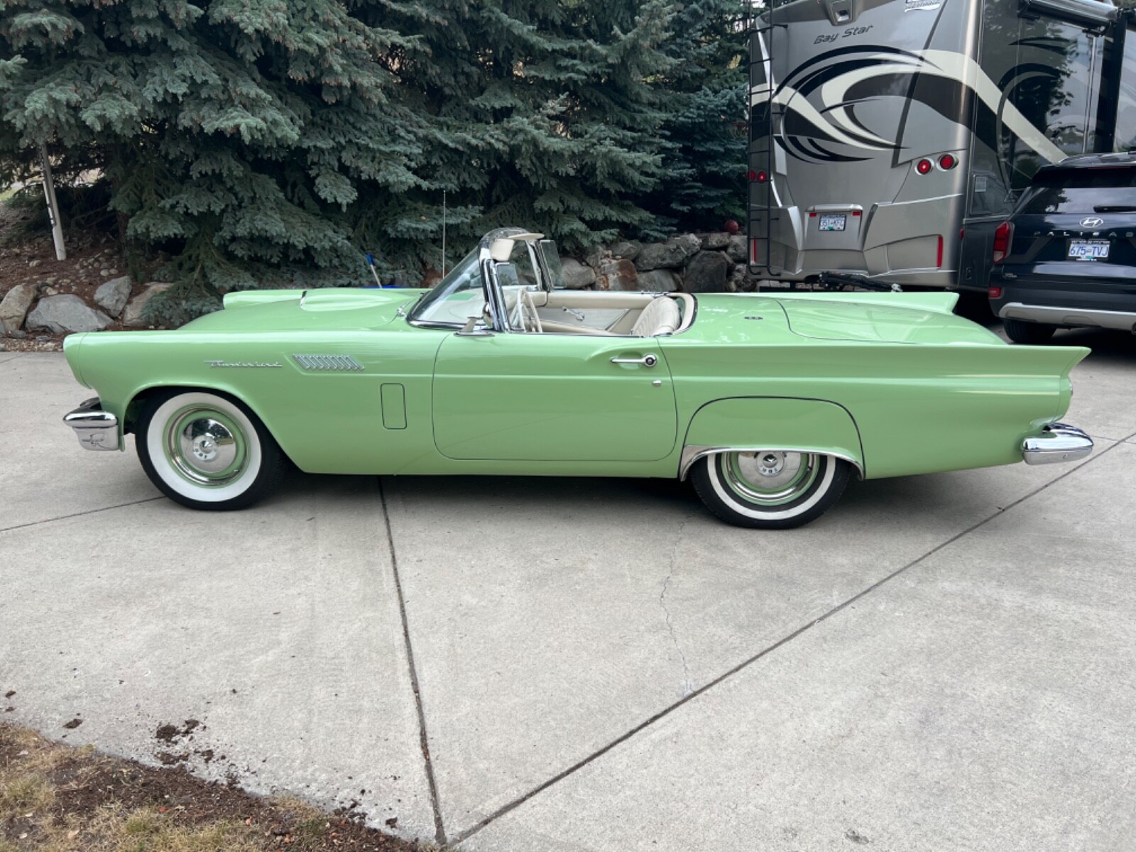 Ford-Thunderbird-1957-Convertible-7