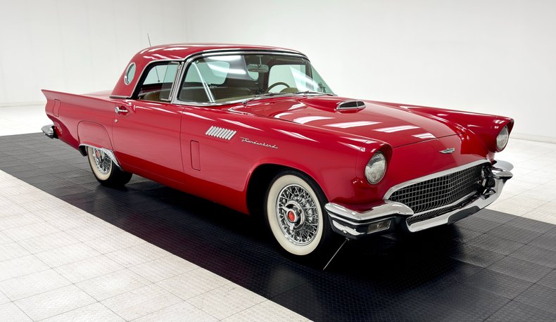 Ford-Thunderbird-1957-Flame-Red-Saddle-13