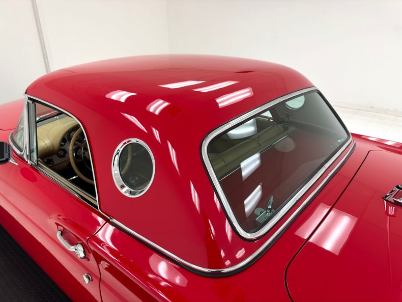 Ford-Thunderbird-1957-Flame-Red-Saddle-22