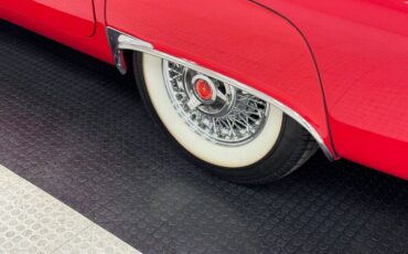 Ford-Thunderbird-1957-Flame-Red-Saddle-24