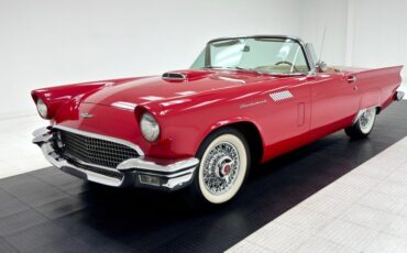 Ford-Thunderbird-1957-Flame-Red-Saddle