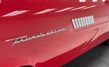 Ford-Thunderbird-1957-Flame-Red-Saddle-4