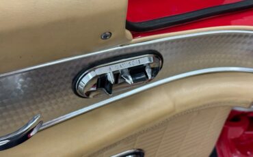 Ford-Thunderbird-1957-Flame-Red-Saddle-42