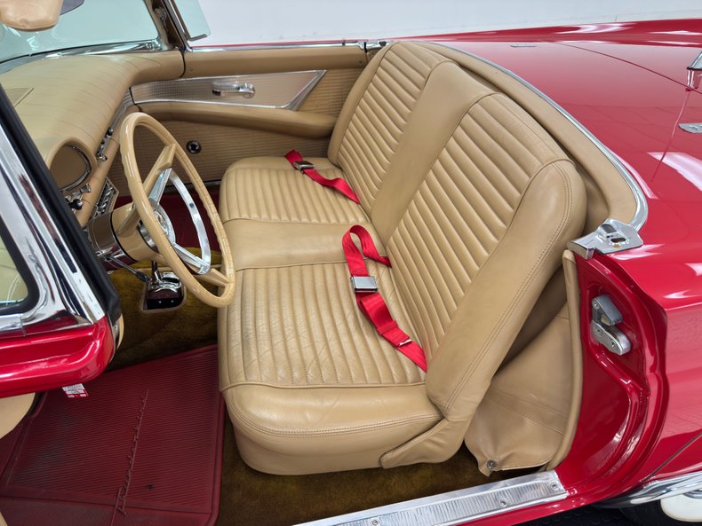 Ford-Thunderbird-1957-Flame-Red-Saddle-43
