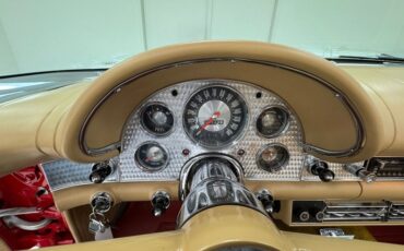 Ford-Thunderbird-1957-Flame-Red-Saddle-48