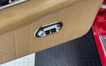 Ford-Thunderbird-1957-Flame-Red-Saddle-5