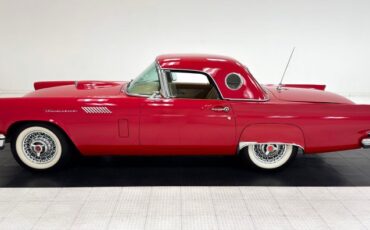 Ford-Thunderbird-1957-Flame-Red-Saddle-6