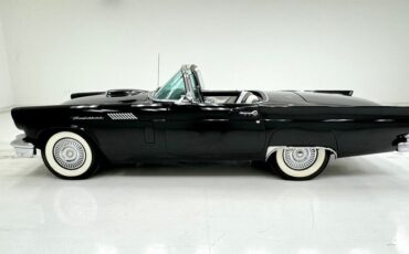 Ford-Thunderbird-1957-Raven-Black-Black-3