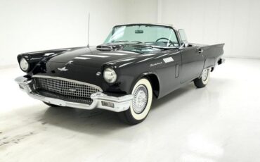 Ford-Thunderbird-1957-Raven-Black-Black-36