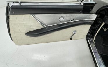 Ford-Thunderbird-1957-Raven-Black-Black-41