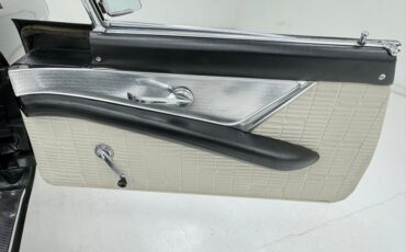 Ford-Thunderbird-1957-Raven-Black-Black-42