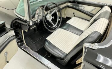 Ford-Thunderbird-1957-Raven-Black-Black-43