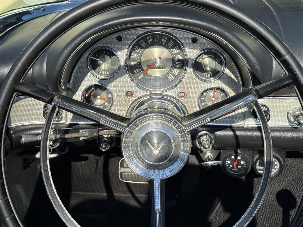 Ford-Thunderbird-1957-Raven-black-Back-and-white-2-tin-12