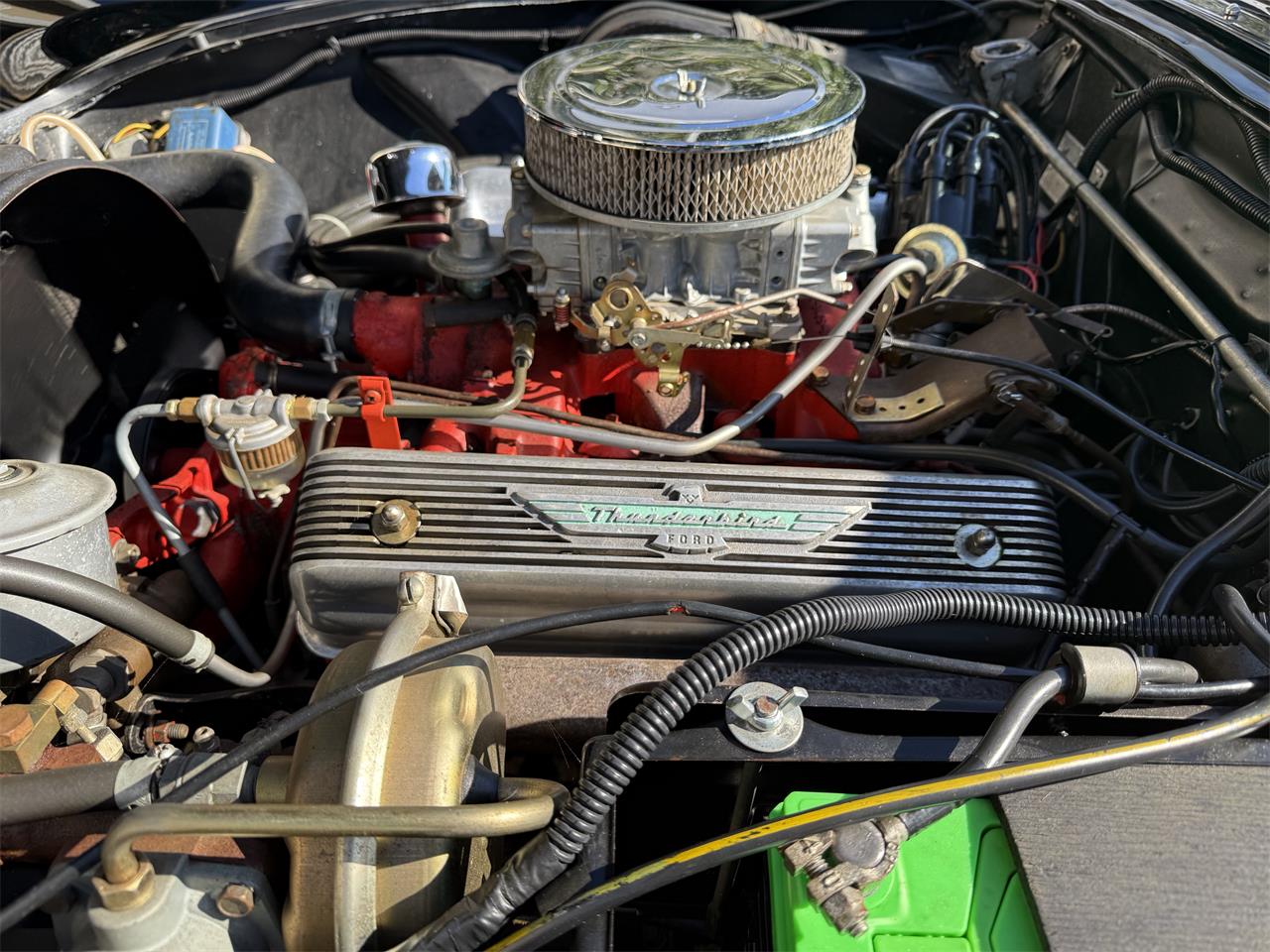 Ford-Thunderbird-1957-Raven-black-Back-and-white-2-tin-19