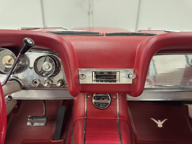 Ford-Thunderbird-1958-Rangoon-Red-Red-44