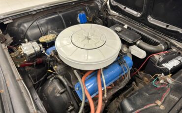 Ford-Thunderbird-1960-Raven-Black-Red-20