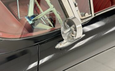 Ford-Thunderbird-1960-Raven-Black-Red-26