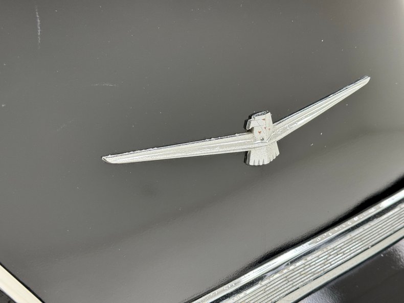 Ford-Thunderbird-1960-Raven-Black-Red-28