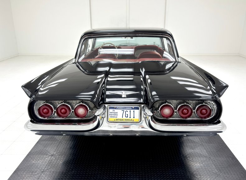 Ford-Thunderbird-1960-Raven-Black-Red-3