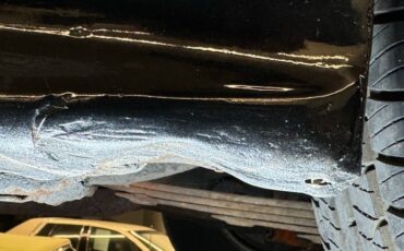 Ford-Thunderbird-1960-Raven-Black-Red-34