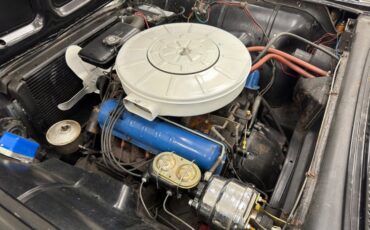 Ford-Thunderbird-1960-Raven-Black-Red-39