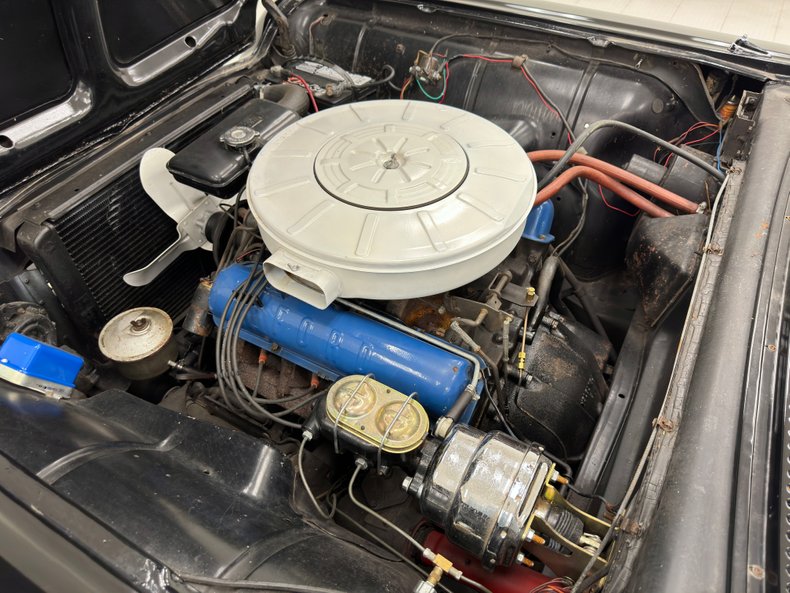 Ford-Thunderbird-1960-Raven-Black-Red-39