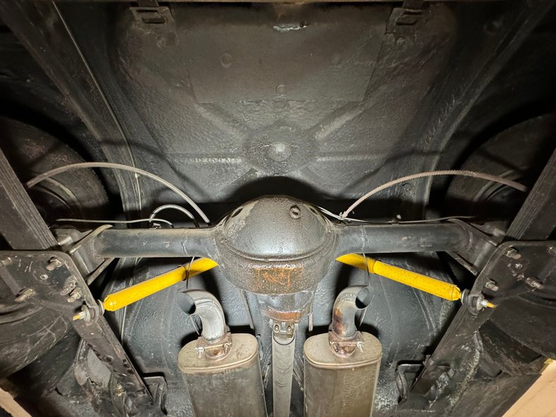 Ford-Thunderbird-1962-Antifreeze-Green-Met-Ivory-42