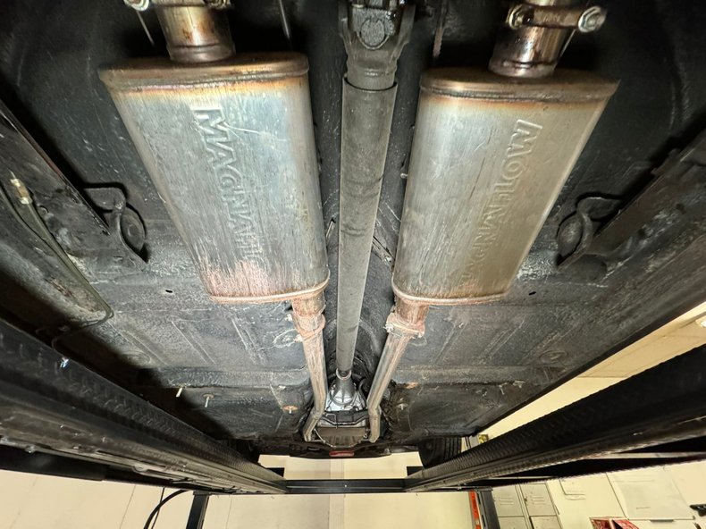 Ford-Thunderbird-1962-Antifreeze-Green-Met-Ivory-47