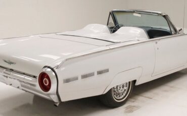 Ford-Thunderbird-1962-White-Silver-Blue-12
