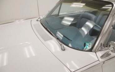 Ford-Thunderbird-1962-White-Silver-Blue-23