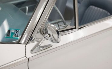 Ford-Thunderbird-1962-White-Silver-Blue-25
