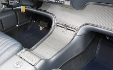 Ford-Thunderbird-1962-White-Silver-Blue-3