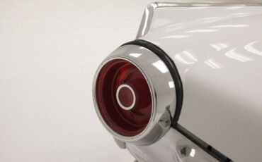 Ford-Thunderbird-1962-White-Silver-Blue-38