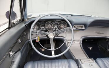 Ford-Thunderbird-1962-White-Silver-Blue-44