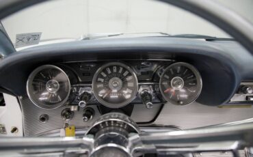 Ford-Thunderbird-1962-White-Silver-Blue-45