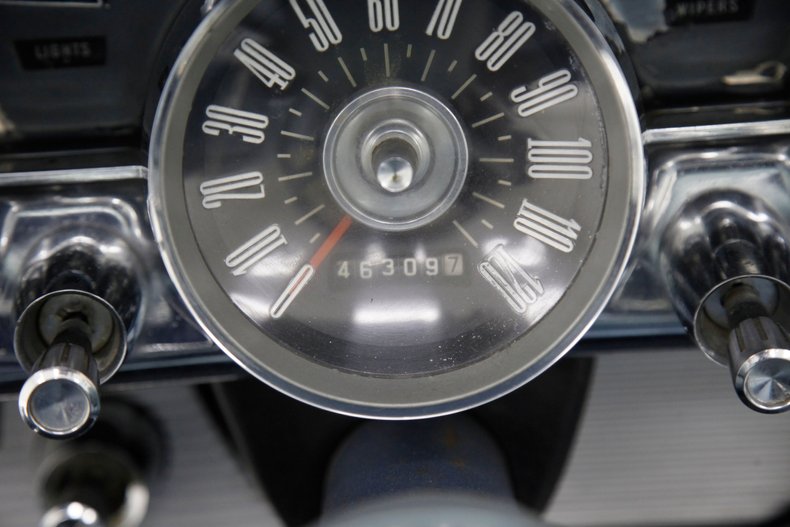 Ford-Thunderbird-1962-White-Silver-Blue-46