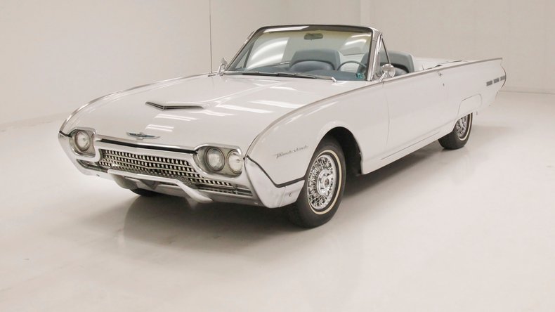 Ford-Thunderbird-1962-White-Silver-Blue-48