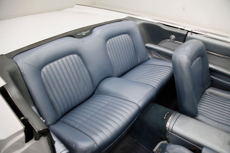 Ford-Thunderbird-1962-White-Silver-Blue-9