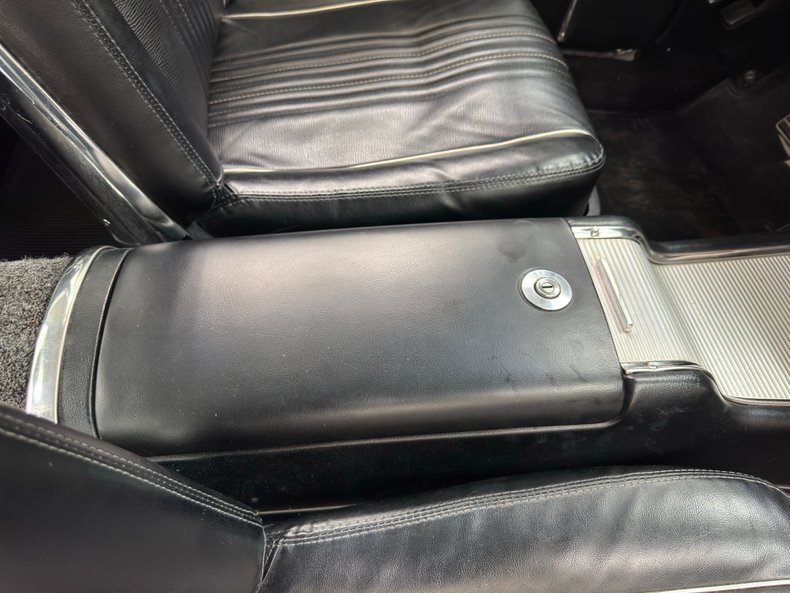 Ford-Thunderbird-1963-White-Black-14