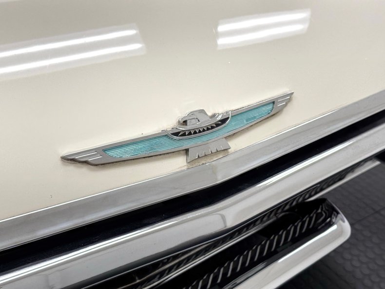 Ford-Thunderbird-1963-White-Black-19