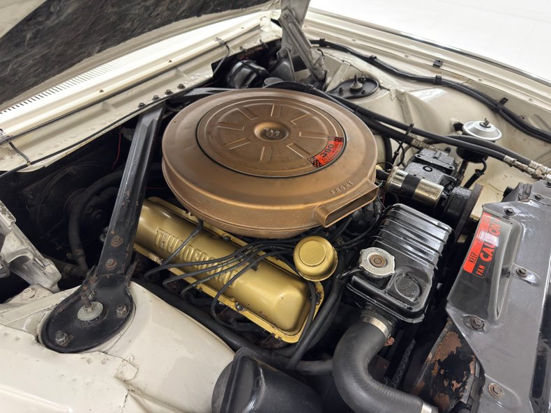 Ford-Thunderbird-1963-White-Black-32