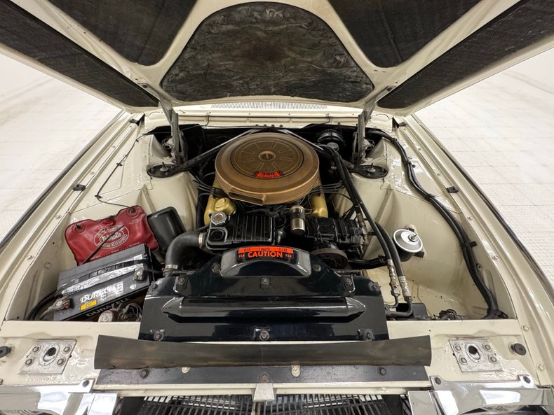 Ford-Thunderbird-1963-White-Black-33