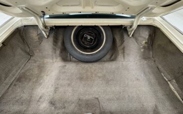 Ford-Thunderbird-1963-White-Black-37