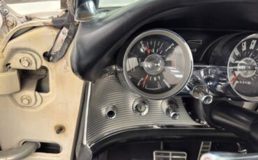 Ford-Thunderbird-1963-White-Black-4