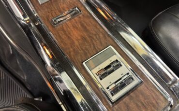 Ford-Thunderbird-1966-Sundust-Beige-Black-19