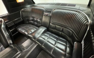 Ford-Thunderbird-1966-Sundust-Beige-Black-45