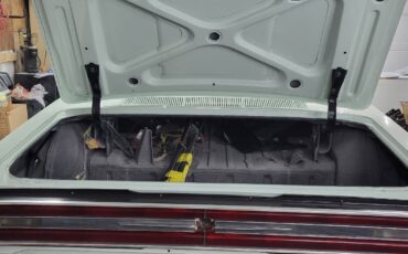 Ford-Thunderbird-1968-Sedan-6