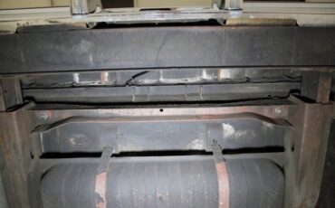 Ford-Thunderbird-1976-Cream-Cream-46