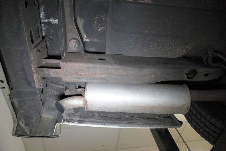 Ford-Thunderbird-1976-Cream-Cream-48