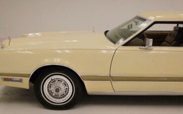 Ford-Thunderbird-1976-Cream-Cream-7